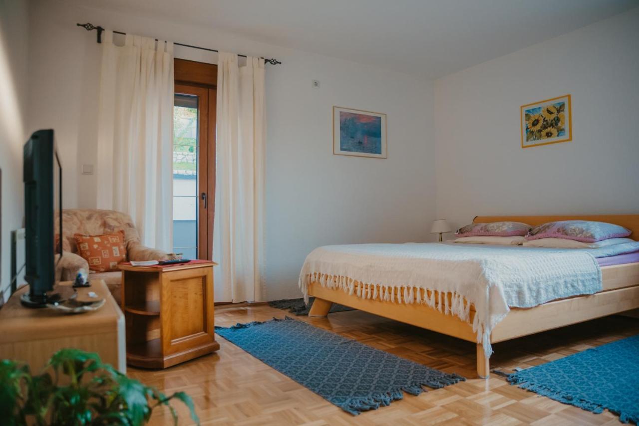 Almira Apartment Тузла Екстериор снимка